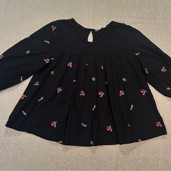 Tops - Rose embroidered black swing blouse, size M